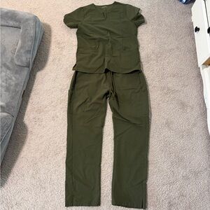 Olive green Women's scrub set